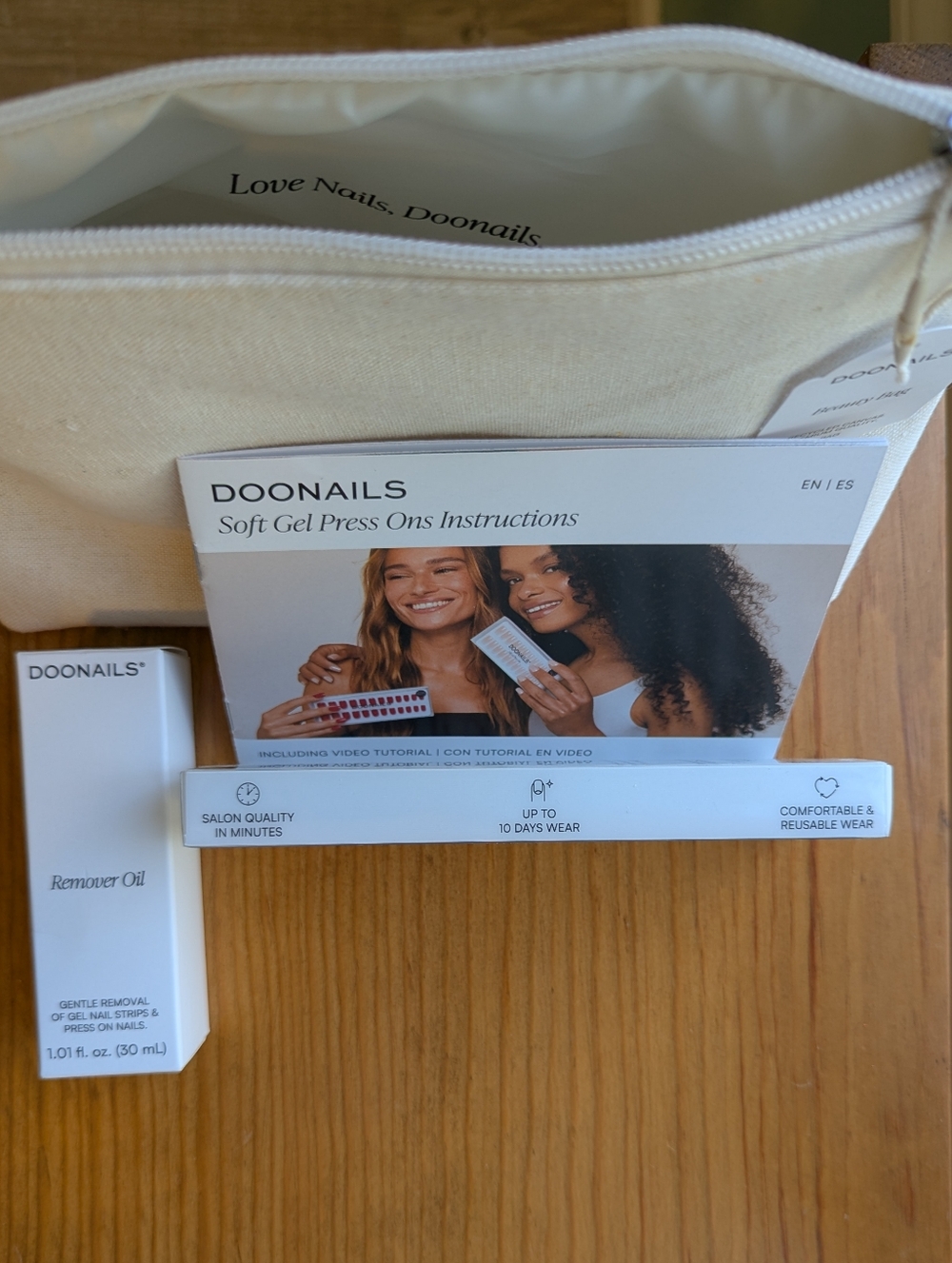 Doonails Reusable Gel Press-On Nails Set in "Classic French Extra Short Square" - Picture 12 of 13